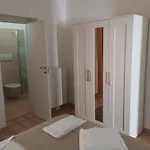 Casa Sabotino 10 דירה